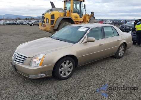 2006 Cadillac Dts Standard z USA, uszkodzony, nr VIN 1G6KD57Y16U125082
